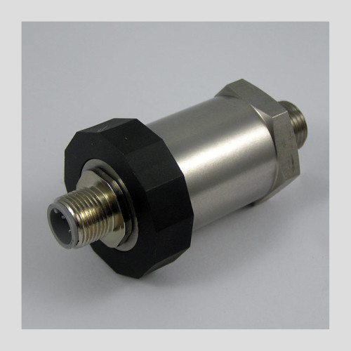 5000 psi hydraulic pressure transmitter with M12 electrical connector